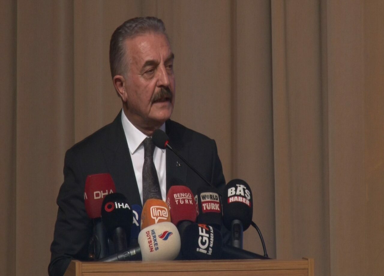 MHP Bursa Milletvekili Büyükataman’dan Özgür Özel’e yanıt MHP Bursa Milletvekili Büyükataman’dan Özgür Özel’e yanıt