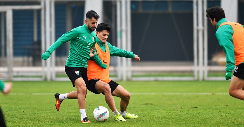Bursaspor’da Artvin Hopa maçının hazırlıkları sürüyor