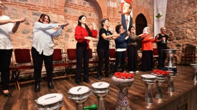 Osmangazi Belediyesi tarafından düzenlenen Ritim Atölyesi’nin ikinci dönemini başarıyla tamamlayan