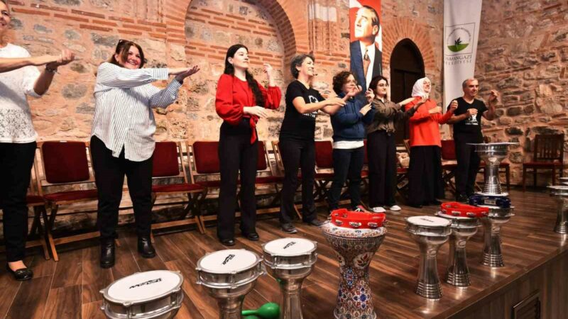 Osmangazi Belediyesi tarafından düzenlenen Ritim Atölyesi’nin ikinci dönemini başarıyla tamamlayan