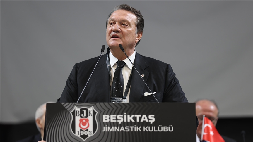 Beşiktaş’ta şok istifa!