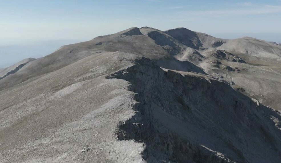 Uludağ’ın zirvesi çöküyor