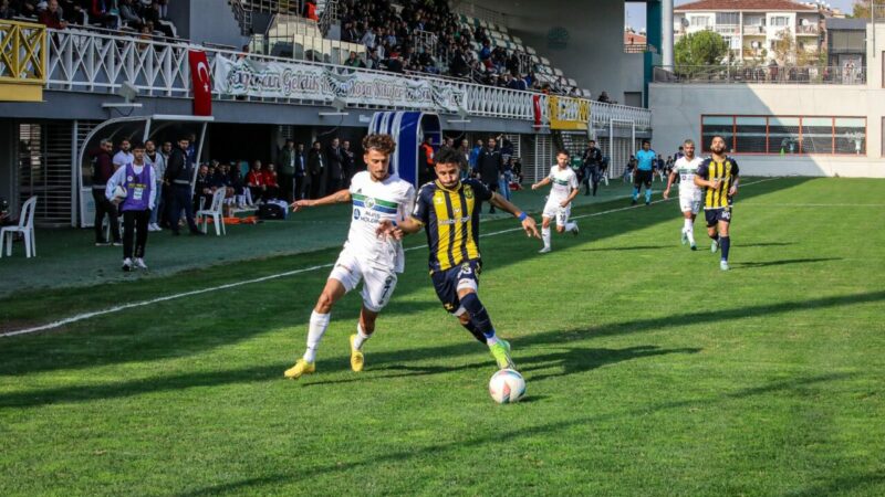 3. Lig’deki Bursa ekibinden üst üste 3. beraberlik Nesine 3. Lig 4. Grup’un yenilgisiz tek takımı olan Bursa