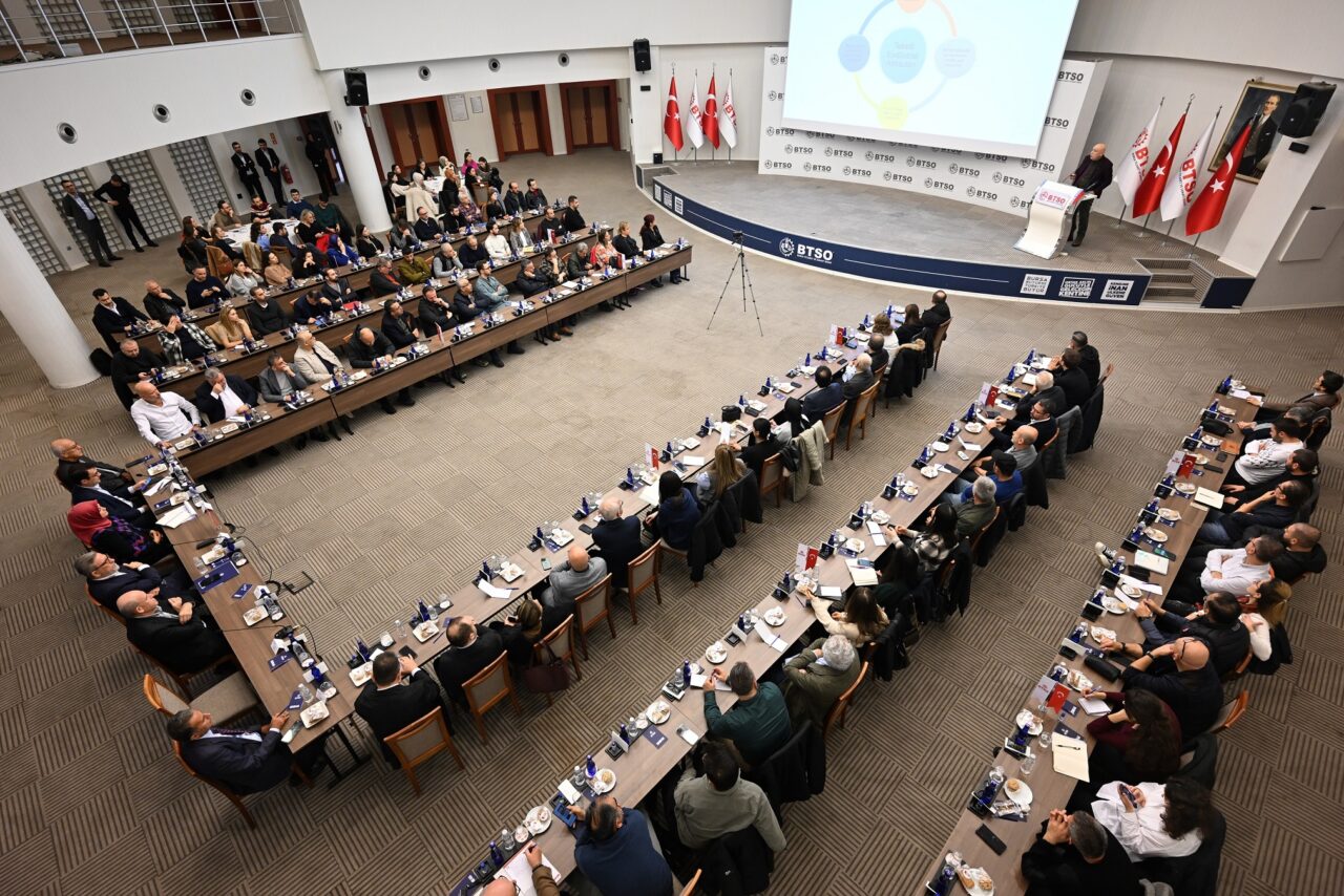 Tekstilciler yeşil dönüşüm için BTSO’da buluştu