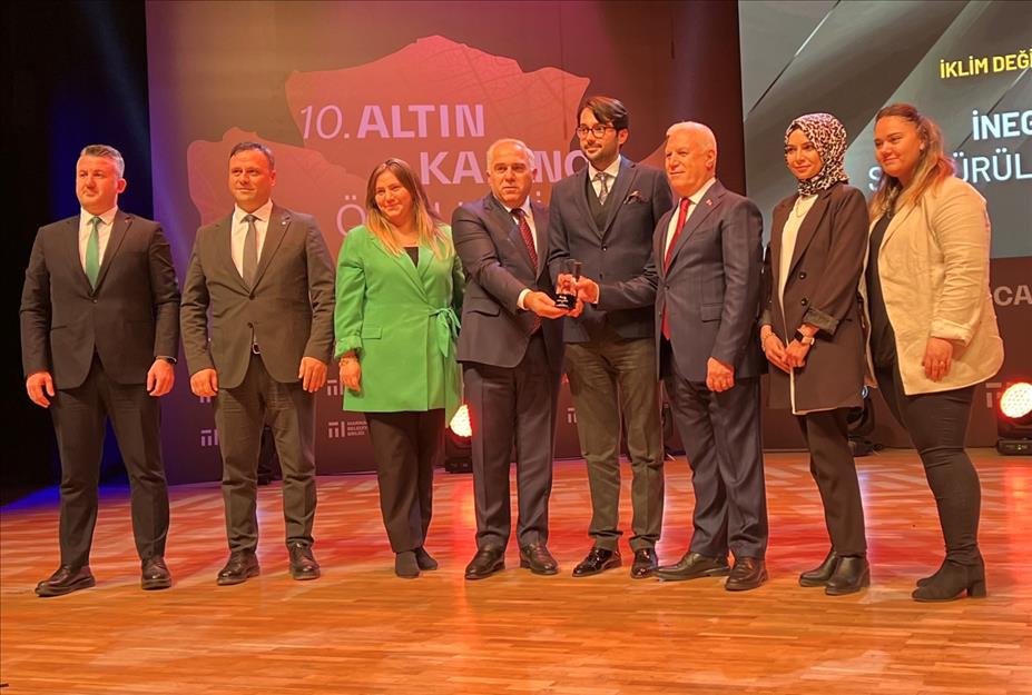 ‘Sürdürülebilir Hava Kalitesi Ölçüm Ağı Projesi’ İnegöl’e ödül getirdi ‘Sürdürülebilir Hava Kalitesi Ölçüm Ağı Projesi’ İnegöl’e ödül getirdi