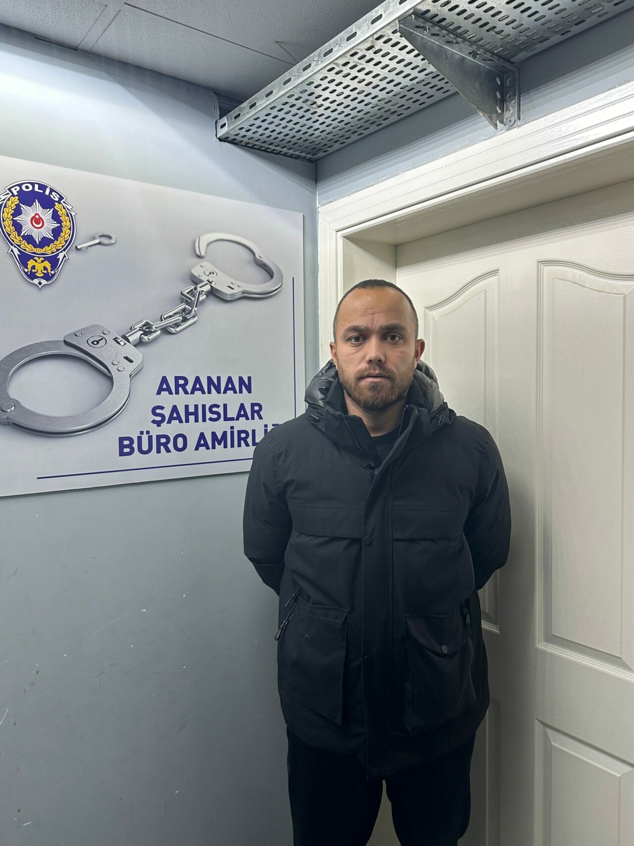 Bursa’da 27,5 yıl hapis cezası olan firari bakın nasıl yakalandı