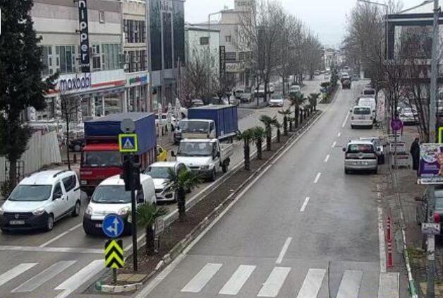 Bursa’nın ünlü Vişne Caddesi’ndeki kaygı!