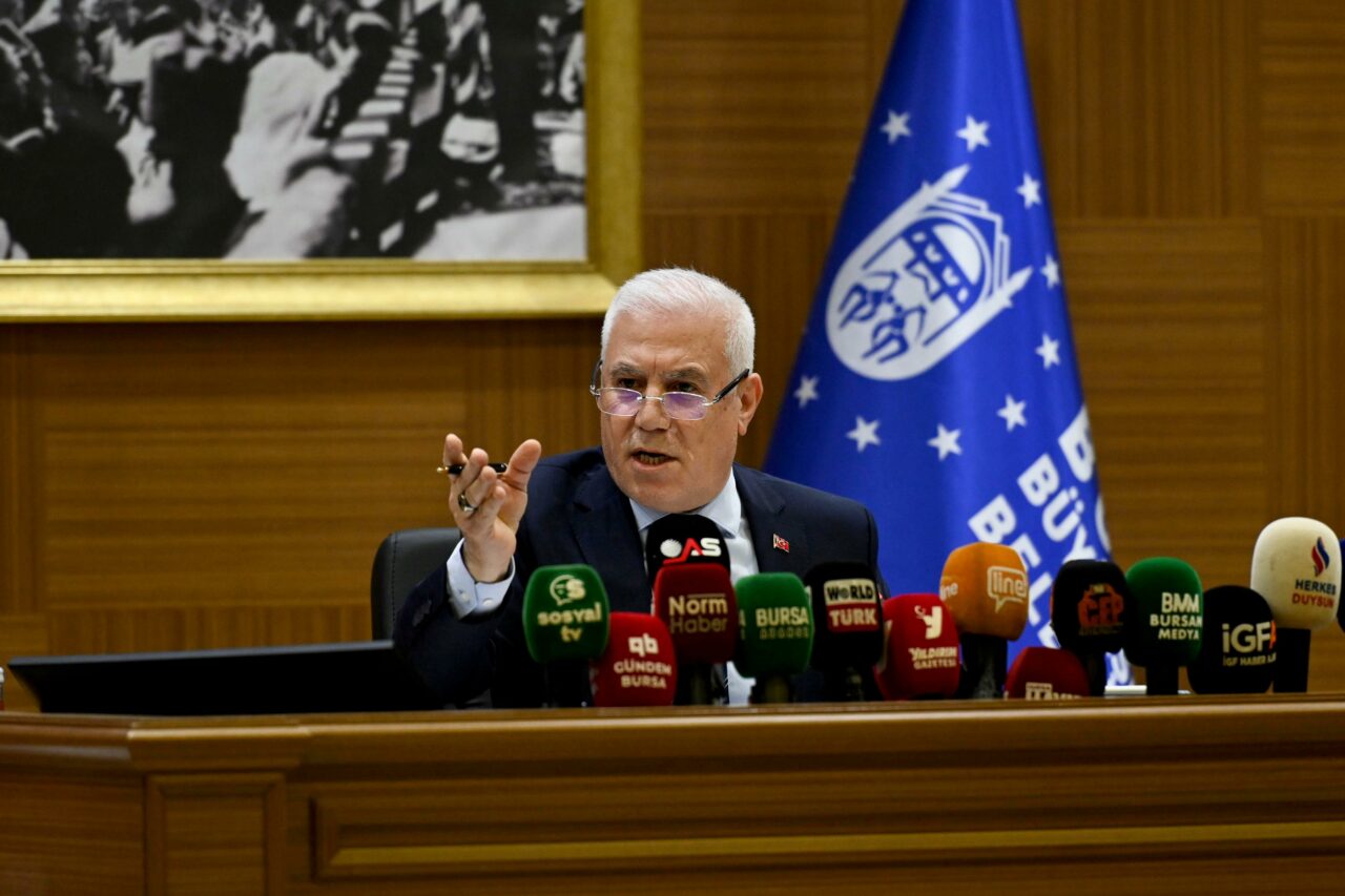 Başkan Bozbey sert çıktı: ”Hiç kimsenin inancı kilogramla tartılamaz”