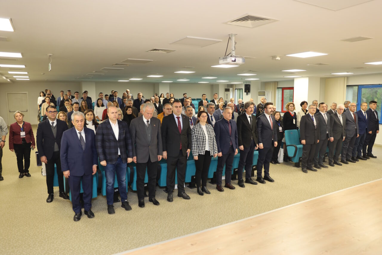 Bursa’da Balkan Göçmenlerini buluşturan sempozyum Bursa’da Balkan Göçmenlerini buluşturan sempozyum