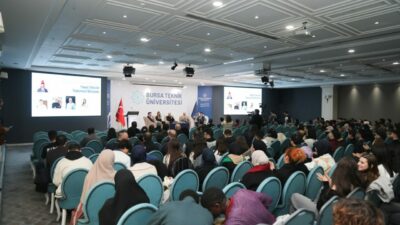 BTÜ’de yapay zekânın toplum üzerine etkileri ele alındı