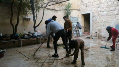 Suriye’den kaçıp Türkiye’ye sığınmışlardı! 8 yıl sonra evlerine döndüler