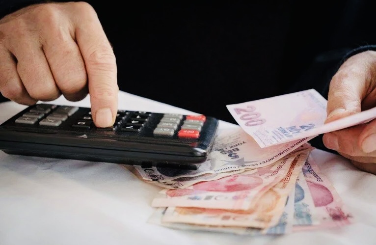 Asgari ücret için flaş açıklama!