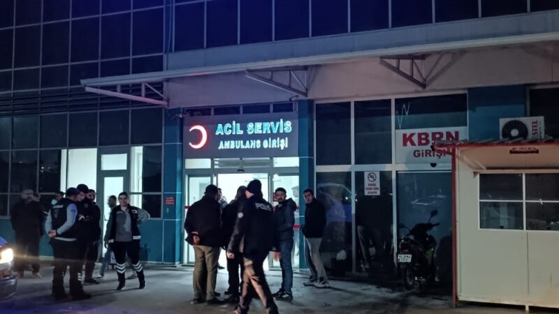 Bursa’da tavuk dönerden zehirlenenlerin sayısı 32’ye çıktı Bursa’nın Yenişehir ilçesinde yedikleri tavuktan zehirlendiği iddia edilen 32 kişi
