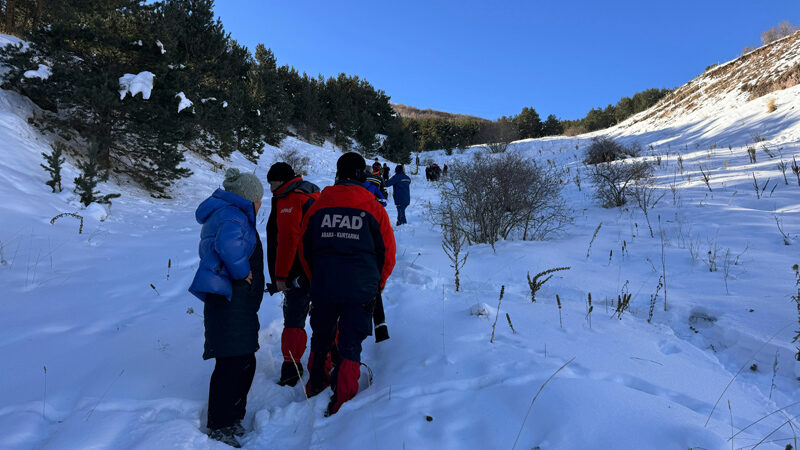 Erzurum'da Palandöken Dağı'nda Judo Genç Milli Takımı sporcuları antrenman yaparken