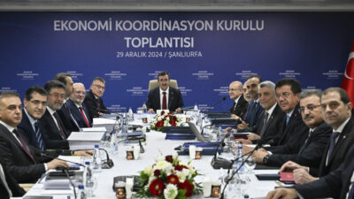 Kritik toplantı sonrası enflasyon mesajı