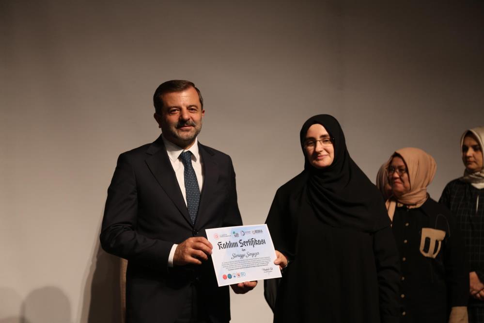 Bursa’da binlerce kişiye iş imkanı sağlayan buluşma Bursa’da binlerce kişiye iş imkanı sağlayan buluşma