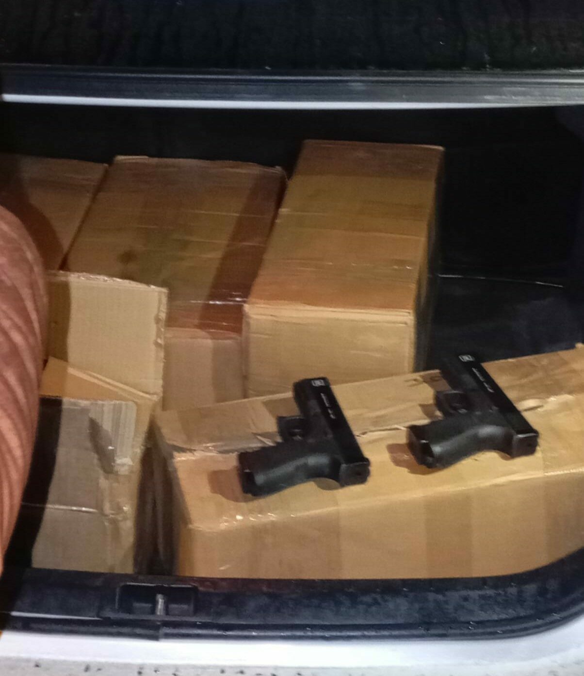 Bursa emniyetinden büyük operasyonu! Suikast silahları ele geçirildi