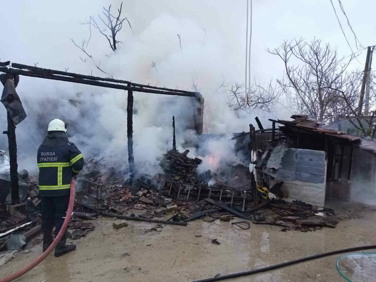 Bursa’da korkutan yangın