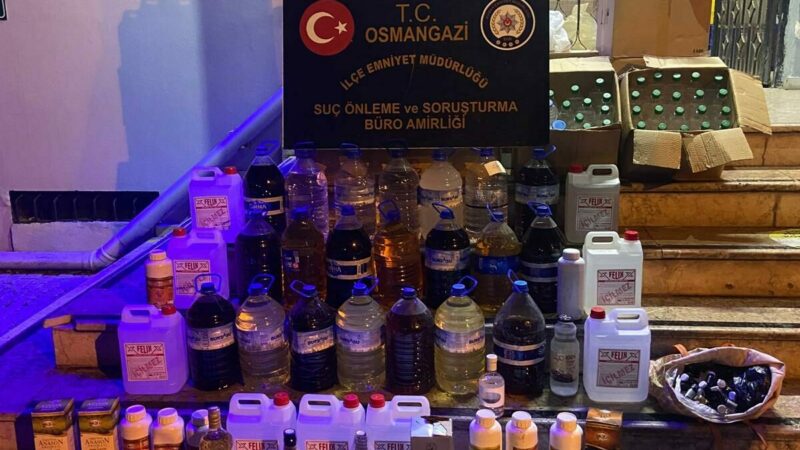 Bursa'da kaçak alkol operasyonunda 1 şüpheli gözaltına alındı.