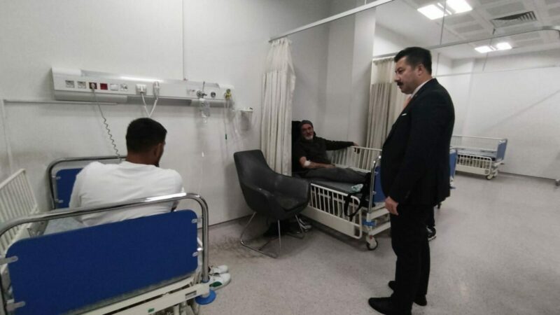 Bursa’da tavuk dönerden zehirlenenlerin sayısı 55’e yükseldi Bursa'nın Yenişehir ilçesinde tavuk döner yedikten sonra fenalaşıp, hastanede gıda