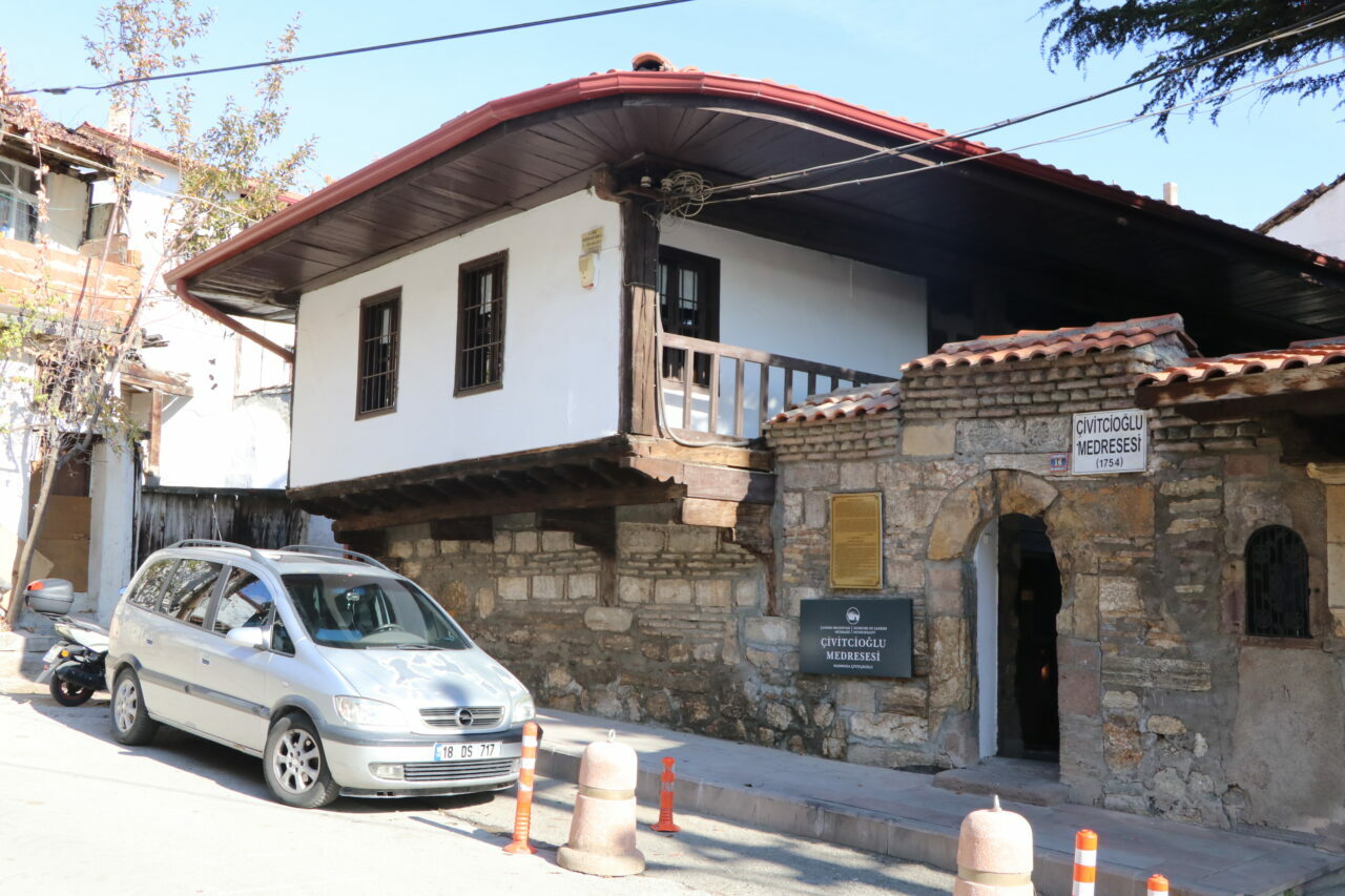 cankiridaki tarihi medrese kultur ve sanat merkezi olarak ziyaretcilerini agirliyor 519ef3f827b8