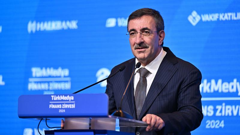 Cevdet Yılmaz: İstihdamımızı daha da artırmayı öngörüyoruz