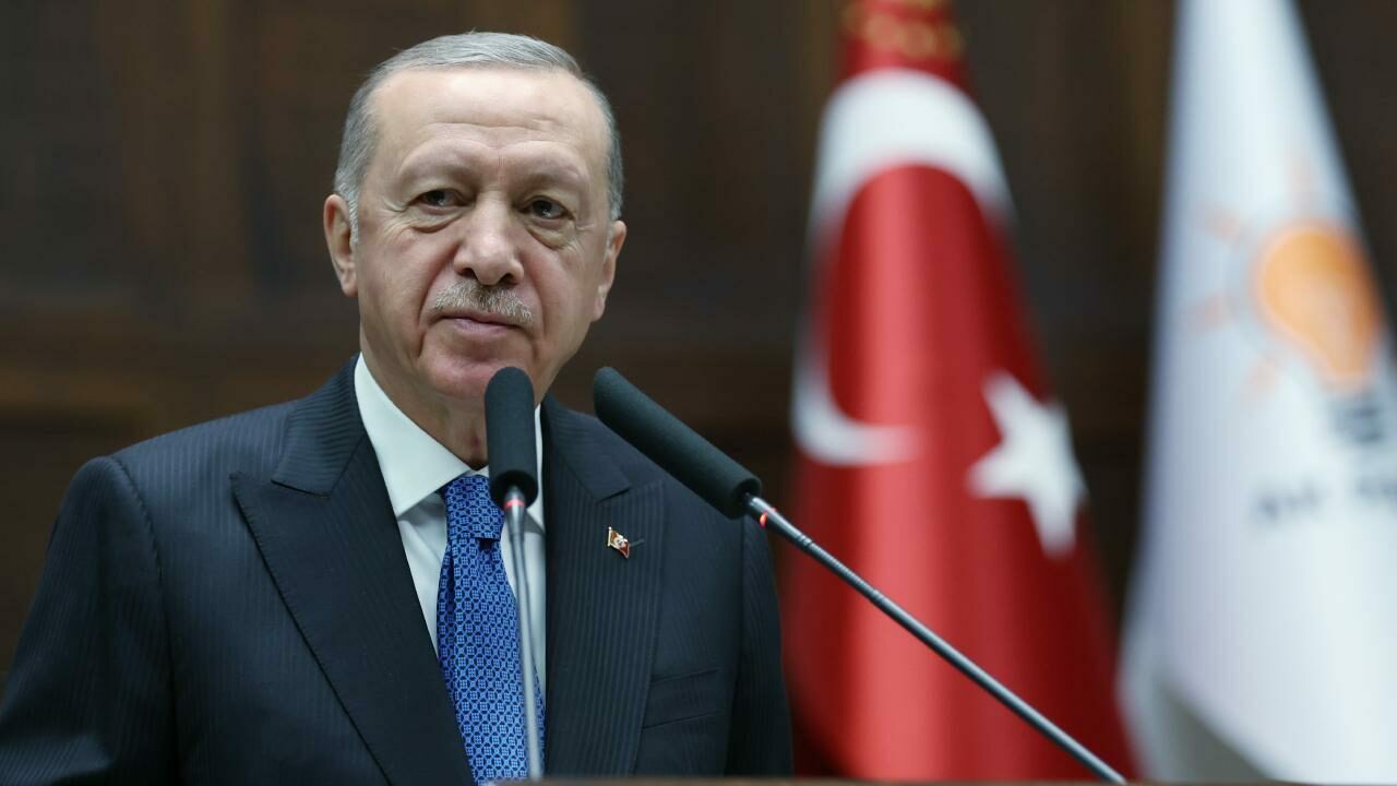 Cumhurbaşkanı Erdoğan: Özgür Bey, Esad’a niye gitmedin? Cumhurbaşkanı Erdoğan: Özgür Bey, Esad’a niye gitmedin?
