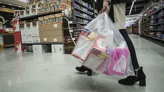 Market poşetlerine zam gelecek mi? Bakanlıktan açıklama Market poşetlerine zam gelecek mi? Bakanlıktan açıklama