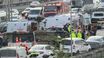 Öğrenci servisi devrildi! Ekipler olay yerinde