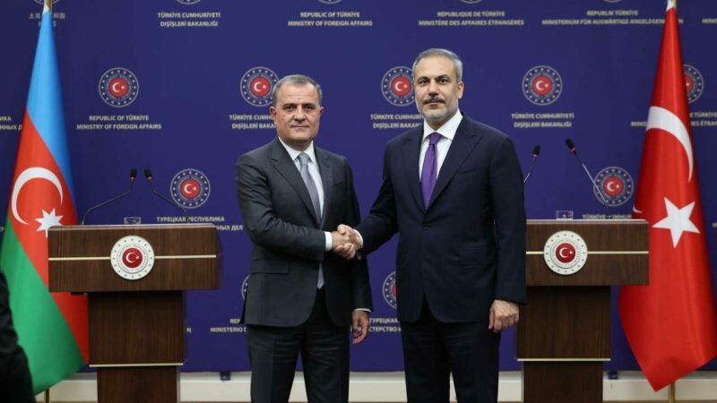 Dışişleri Bakanı Hakan Fidan, Azerbaycan Dışişleri Bakanı Ceyhun Bayramov ile