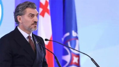 Eski futbolcu cumhurbaşkanı oldu