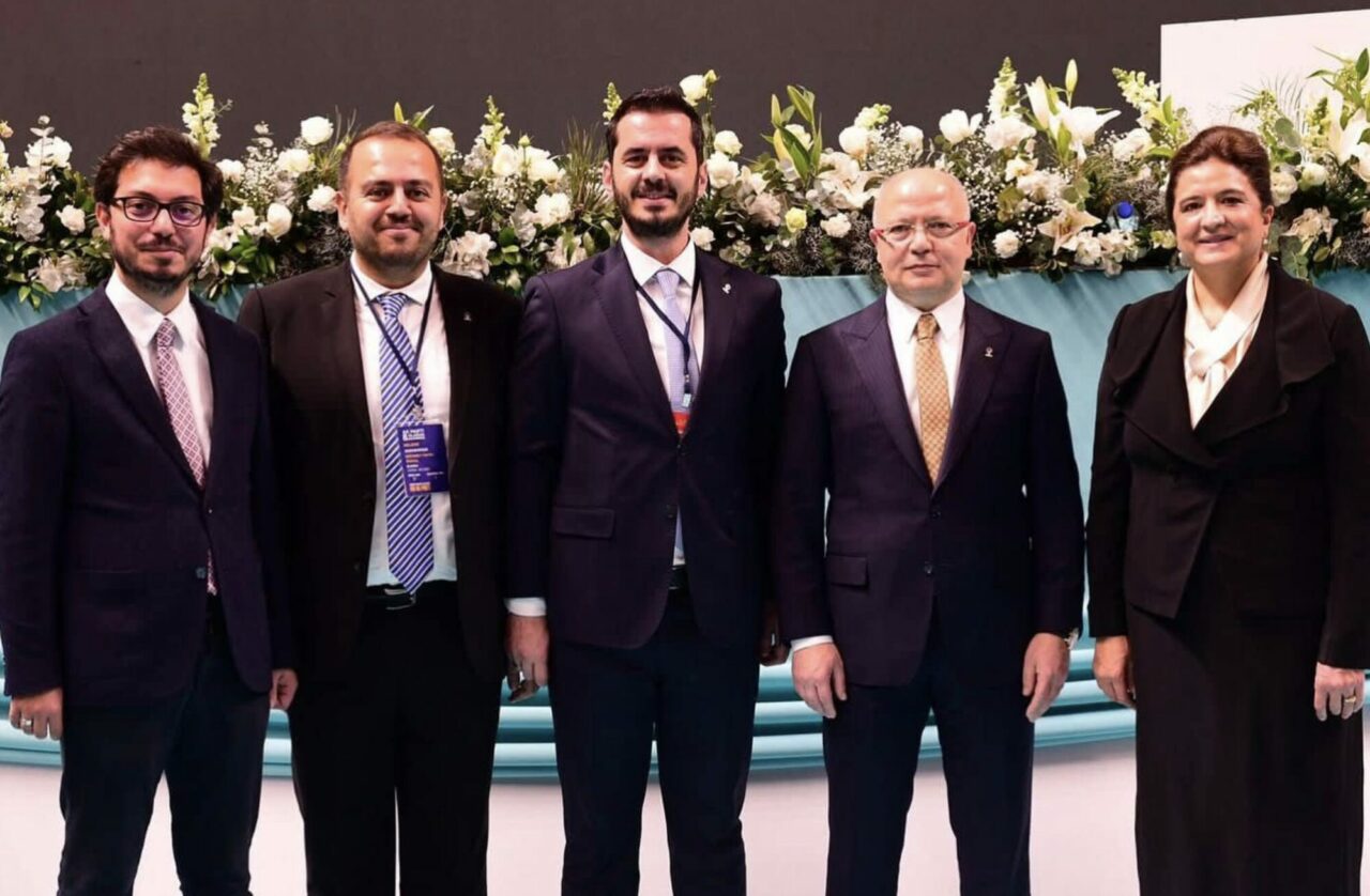 AK Parti Osmangazi İlçe Başkanı Kurtuluş’tan kongre mesajı: ‘Birlik ve beraberliğin en güzel örneğini sergiledik’ AK Parti Osmangazi İlçe Başkanı Kurtuluş’tan kongre mesajı: ‘Birlik ve beraberliğin en güzel örneğini sergiledik’