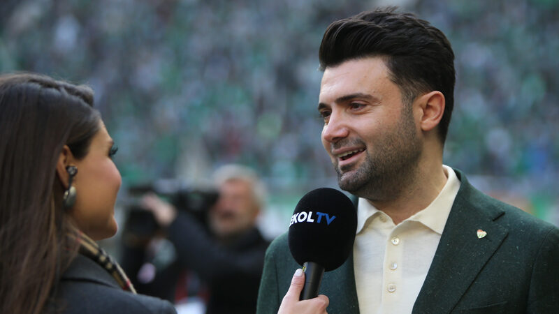 Bursaspor Başkanı Enes Çelik’ten önemli mesajlar Bursaspor Başkanı Enes Çelik, “Bursa’da yukarıdan aşağıya kadar bir değişim