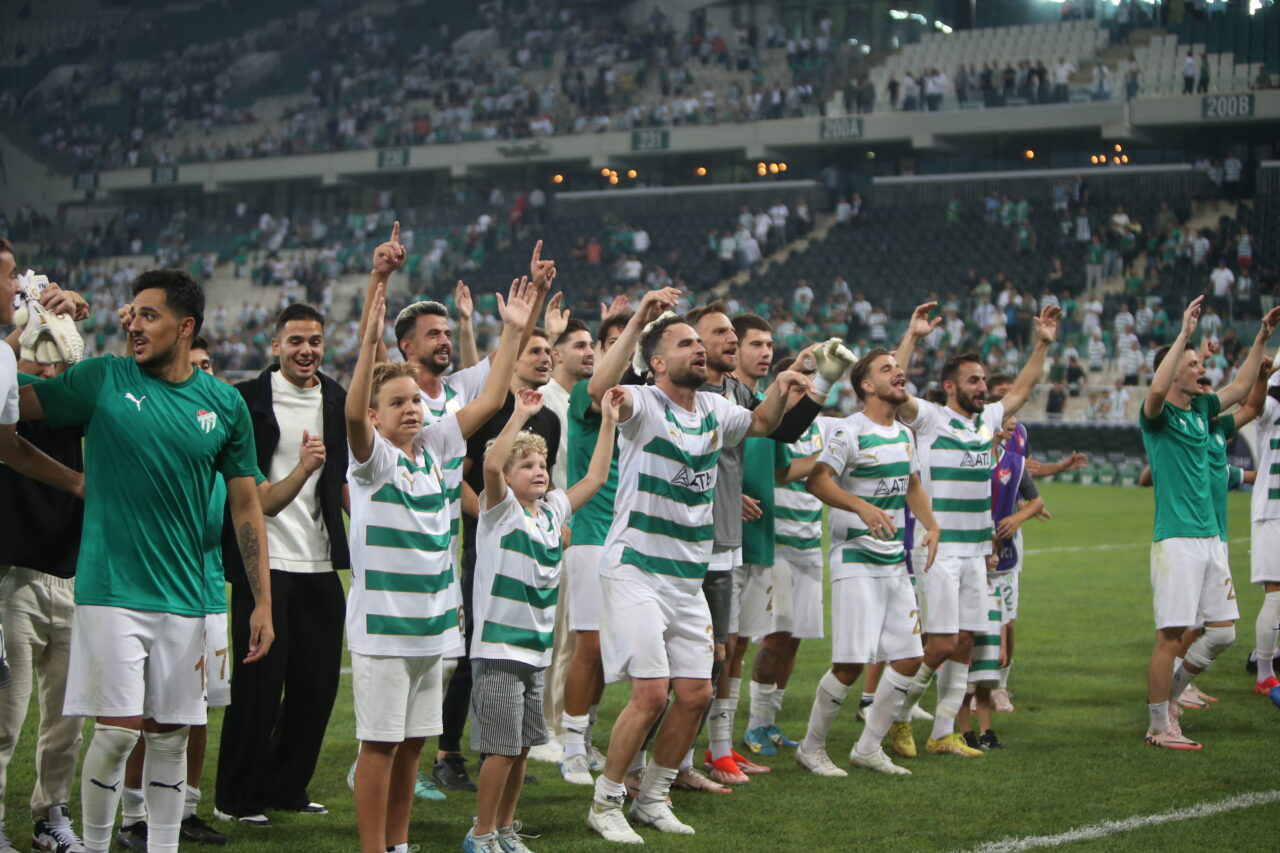Bursa’da şölen günü! Bursaspor 2024’e veda ediyor…