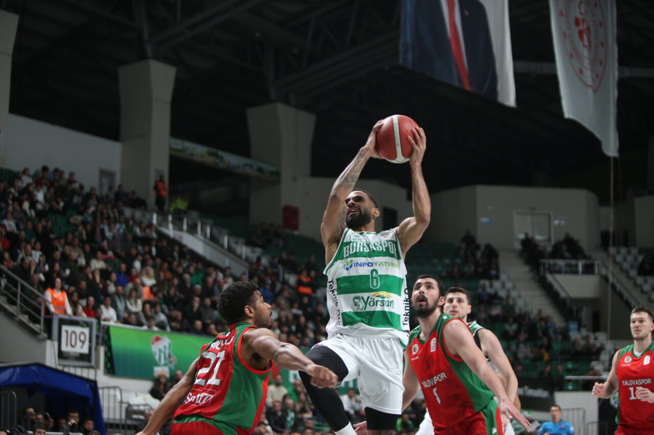 Bursaspor 2024’ü galibiyetle tamamladı Bursaspor 2024’ü galibiyetle tamamladı