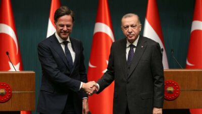 Cumhurbaşkanı Erdoğan, Rutte ile görüştü