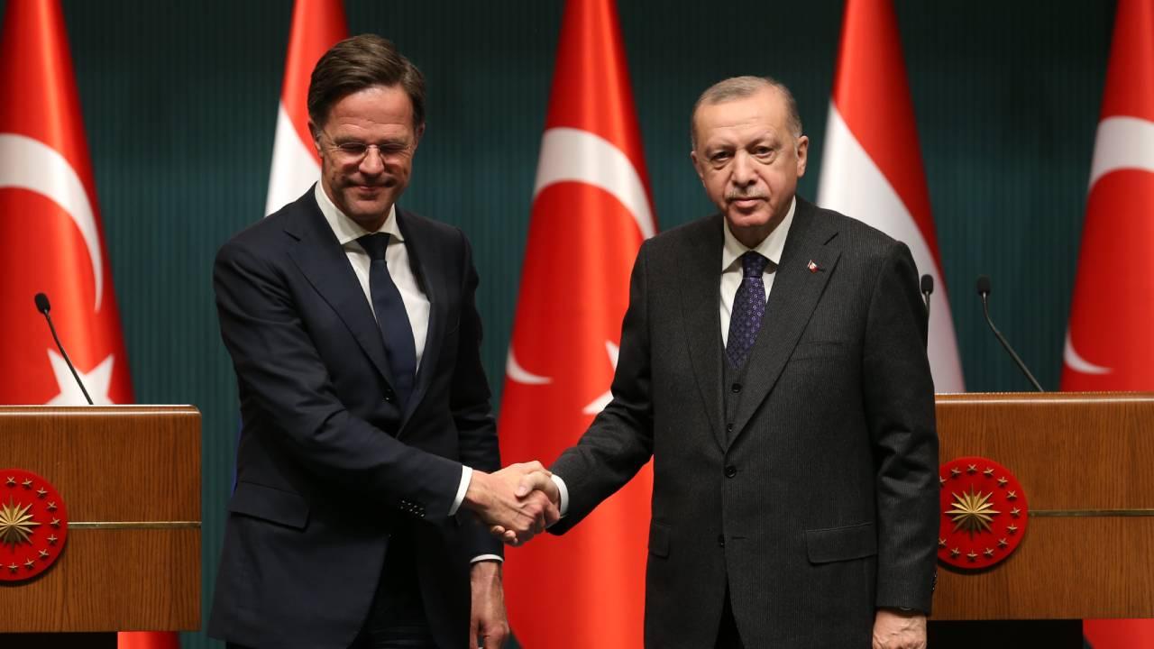 Cumhurbaşkanı Erdoğan, Rutte ile görüştü Cumhurbaşkanı Erdoğan, Rutte ile görüştü