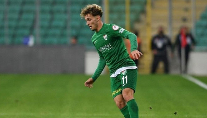 Timsah’ın eski futbolcusu Bursa’ya geri döndü