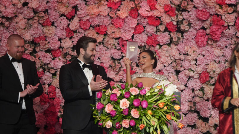 Ülker Azizova ve Gürkan Organ’ın büyüleyici gecesi Zeynel İnegöl Köftecisi’nin sahipleri merhum Rıdvan Organ ve Pelin Organ’ın