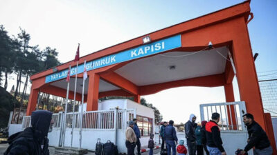 Suriyelilerin dönüşü için bakanlıktan yeni adım: Gümrüklere genelge