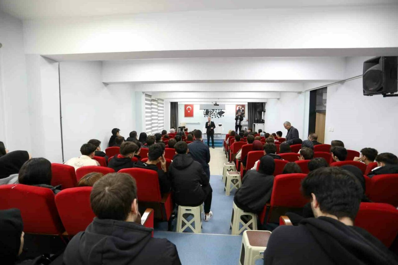 İnegöl genç bakış ile gelişiyor İnegöl genç bakış ile gelişiyor