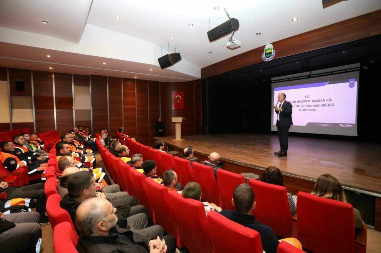 İnegöl’de temizlik işleri personeline yalın temelleri eğitimi