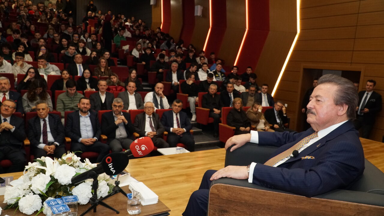 Cavit Çağlar’dan Bursa’ya üniversite ve hastane Cavit Çağlar’dan Bursa’ya üniversite ve hastane