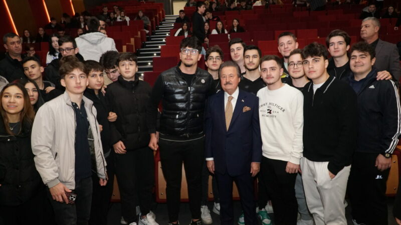 Devlet eski Bakanı Cavit Çağlar’dan gençlere altın öğüt; ‘İnandığınızın peşinden gidin’ Olay Gazetesi Yazarı İhsan Aydın, Devlet eski Bakanı Cavit Çağlar'ın