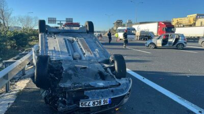 Otomobiller çarpıştı: Yaralılar var