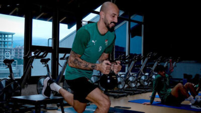 Bursaspor salonda çalıştı