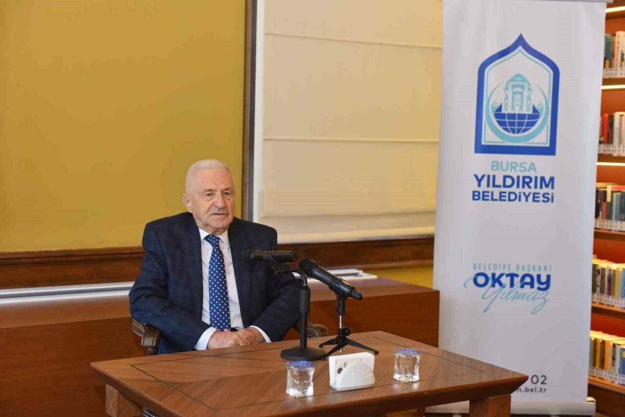 Bursa’da şehir ve idrak söyleşileri başladı Bursa’da şehir ve idrak söyleşileri başladı