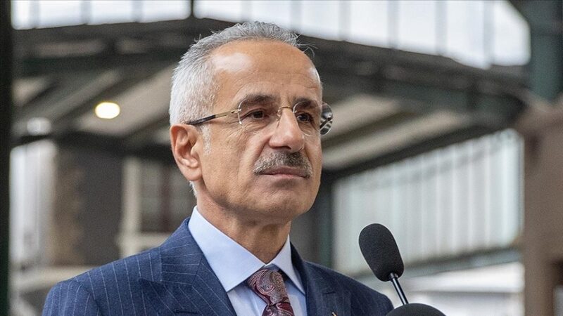 Ulaştırma ve Altyapı Bakanı Abdulkadir Uraloğlu, gelecek yıl ihalesi yapılıp,