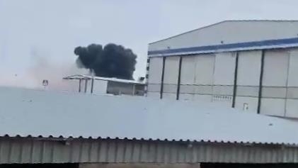 Kazakistan’da Azerbaycan’a ait yolcu uçağı düştü