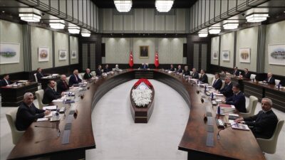 ‘Kırmızı Kitap’ için gizli toplantı